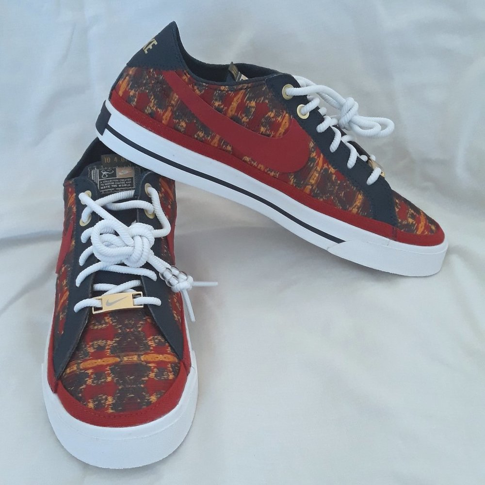 Nike by SWDC Shoes, Size 7